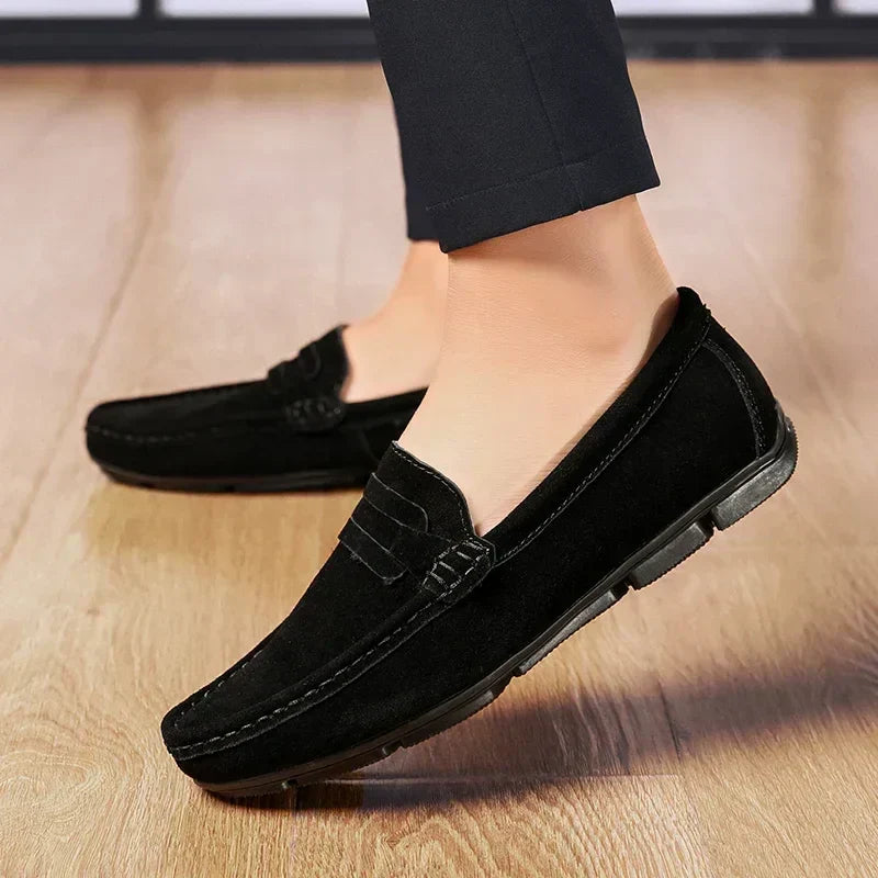 Sapato Mocassim Masculino de Camurça Lorennzi 13