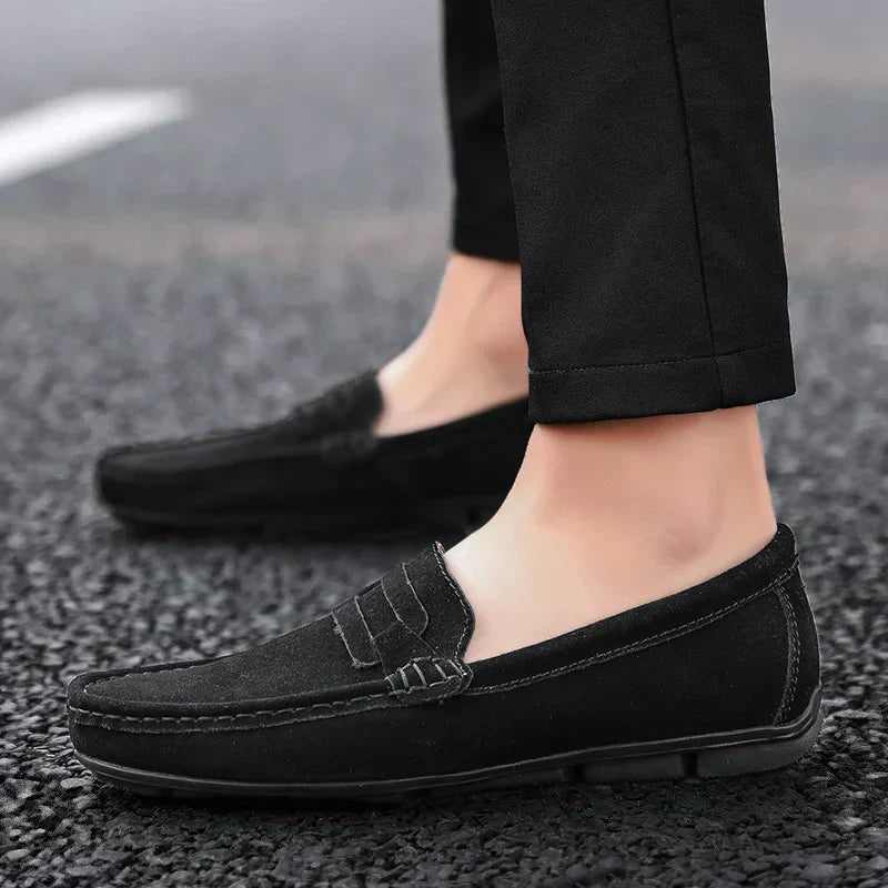 Sapato Mocassim Masculino de Camurça Lorennzi 14