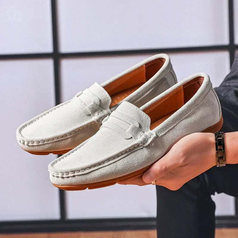 Sapato Mocassim Masculino de Camurça Lorennzi 16